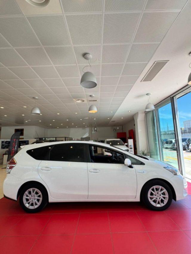 TOYOTA Prius+ 1.8 executive
