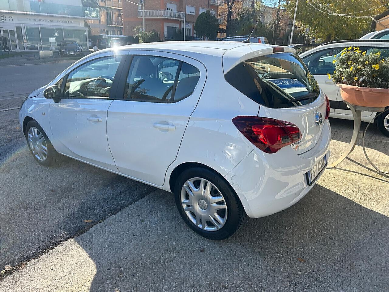 Opel Corsa 1.2 5 porte CON SOLI 64.000 KM Come Nuova