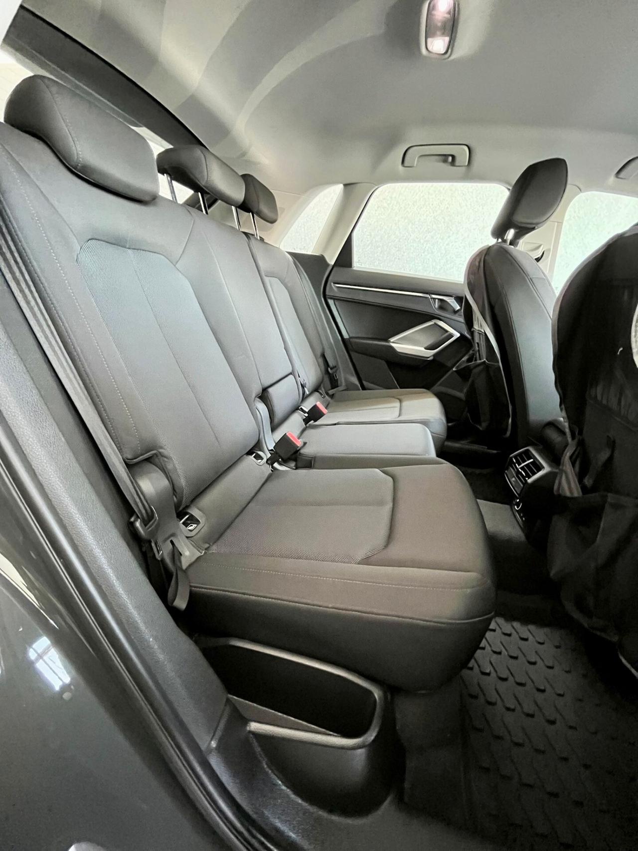 Audi Q3 2.0 TDI 150 CV S tronic