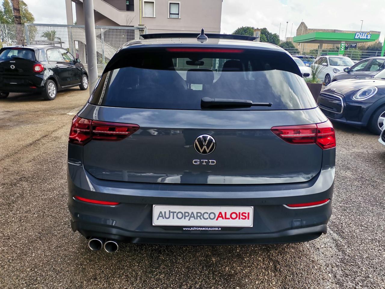 Volkswagen Golf 2.0 tdi GTD 200cv dsg