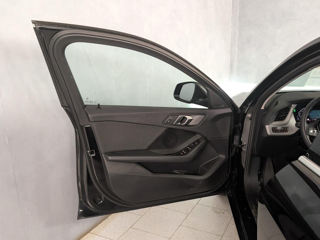 Bmw 116i Automatic Business Advantage