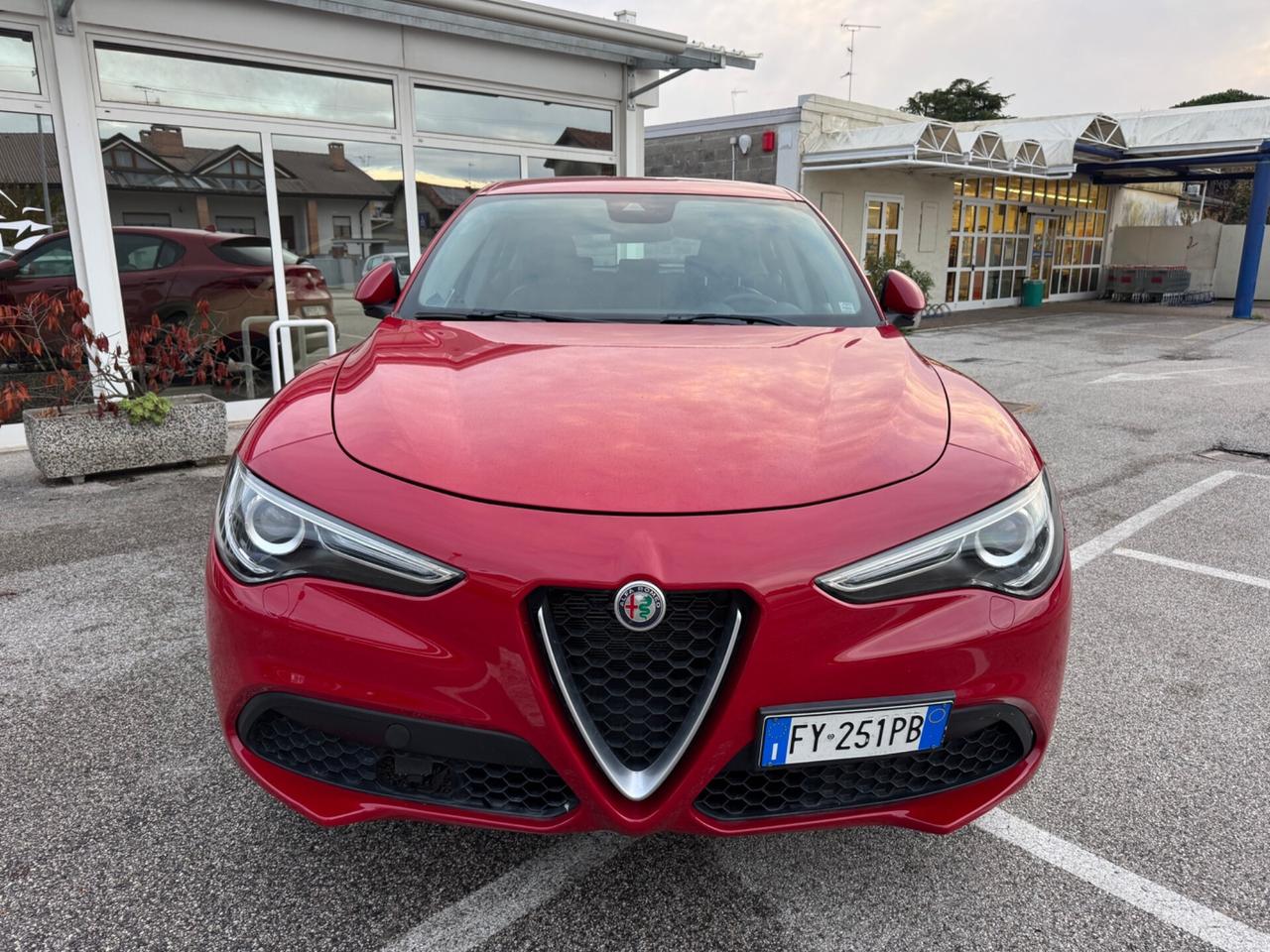 Alfa Romeo Stelvio 2.2 Turbodiesel 190 CV AT8 Q4 Super