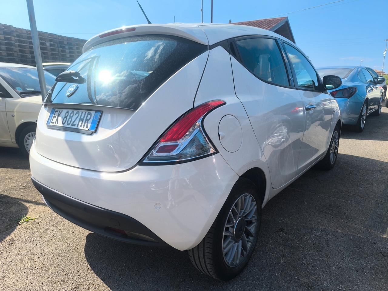Lancia Ypsilon 1.3 MJT 16V 95 CV 5 porte S&S Gold