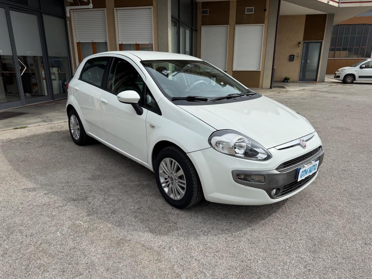 Fiat Punto Evo 1.4 5 porte - OK Neopatentati