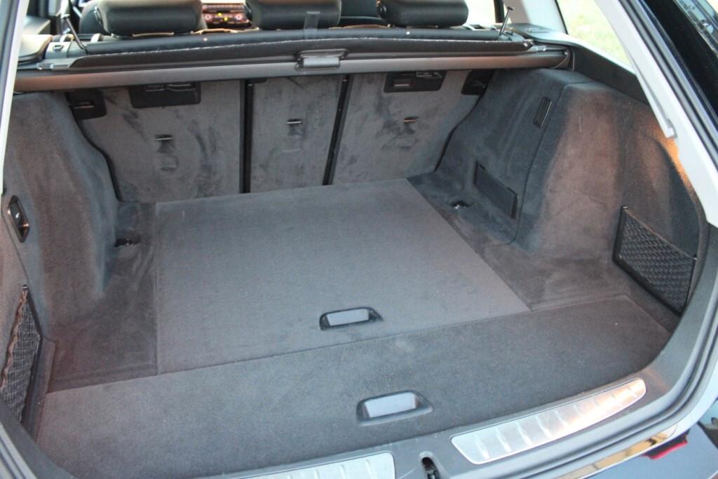 BMW 318d Touring Aut. *RETROCAMERA *FULL LED