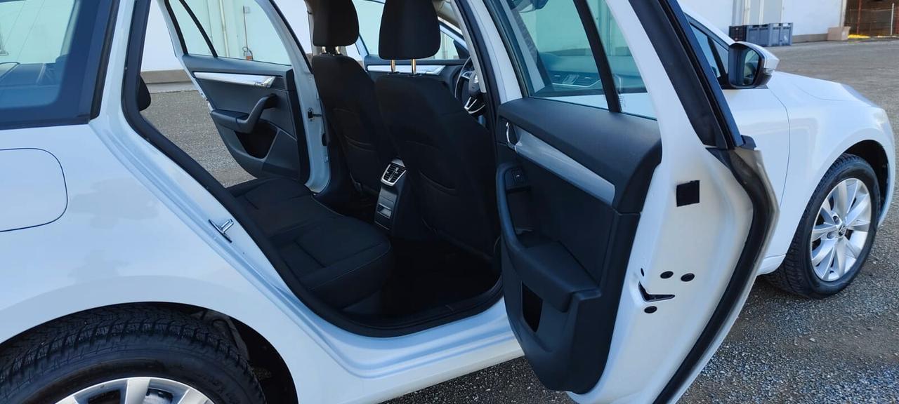 SKODA OCTAVIA 1.0 BENZINA,ANNO 2017
