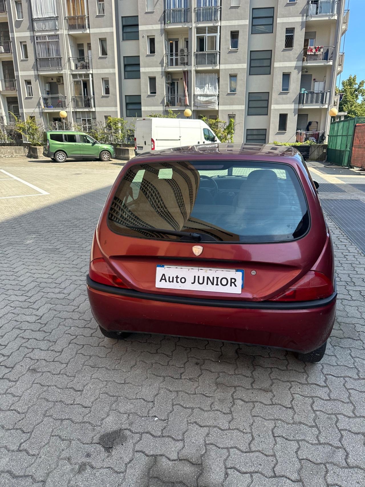 Lancia Y 1.2i 16V cat LS