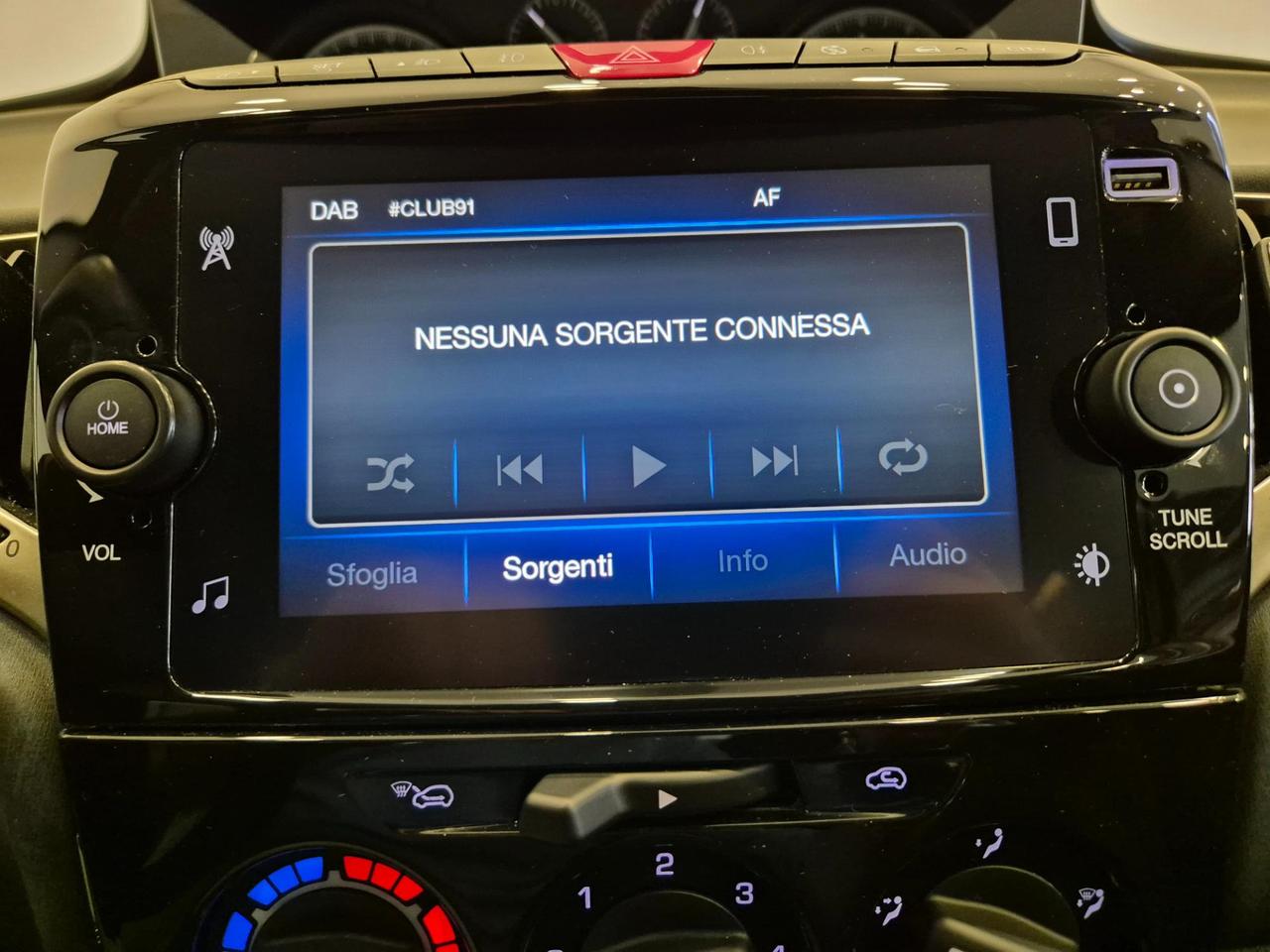 Lancia Ypsilon 1.0 hybrid Silver !! PREZZO REALE !! - NEOPATENTATI - Sens. Park. - Clima