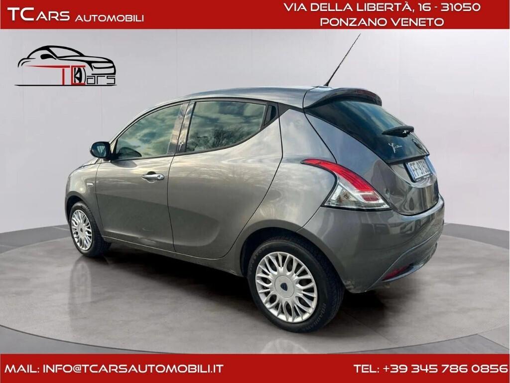 LANCIA YPSILON 1.2 BENZINA-NEOPATENTE-CINGHIA NUOV