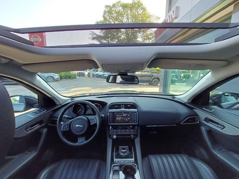 Jaguar F-Pace F-Pace 2.0d awd 180cv auto R 20" KM CERTIFICATI