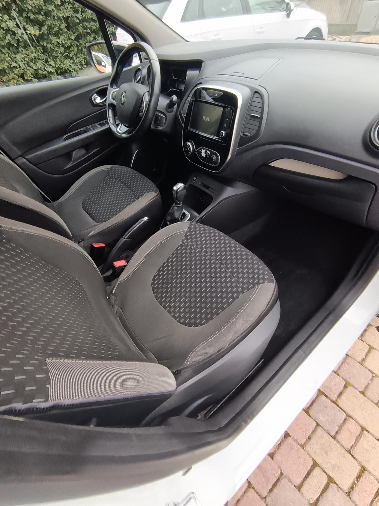 Renault Captur dCi 8V 90 CV EDC Start&Stop Energy Intens