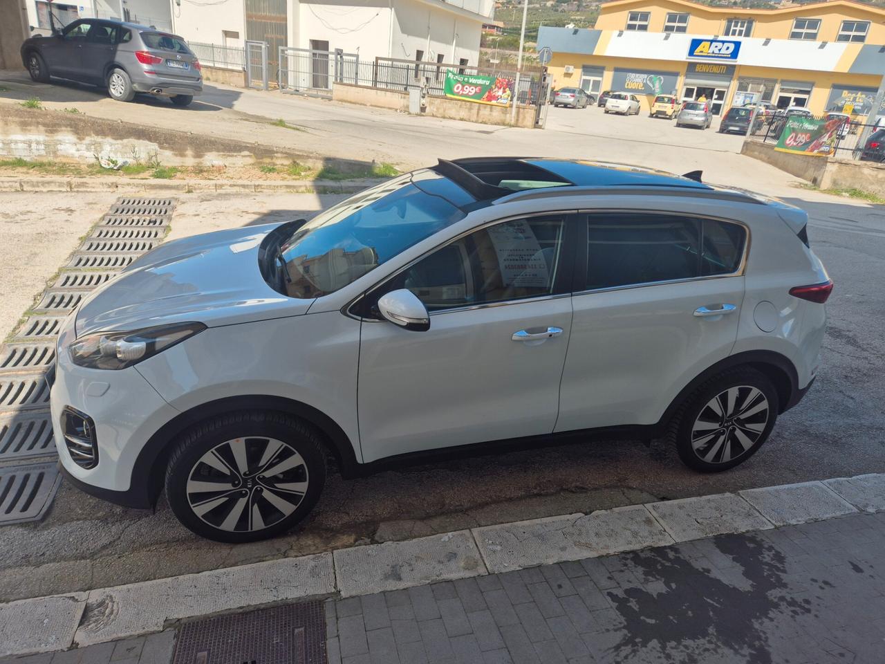 KIA SPORTAGE 1.7 115 CV TETTO APRIBILE XENON KM CERTIF