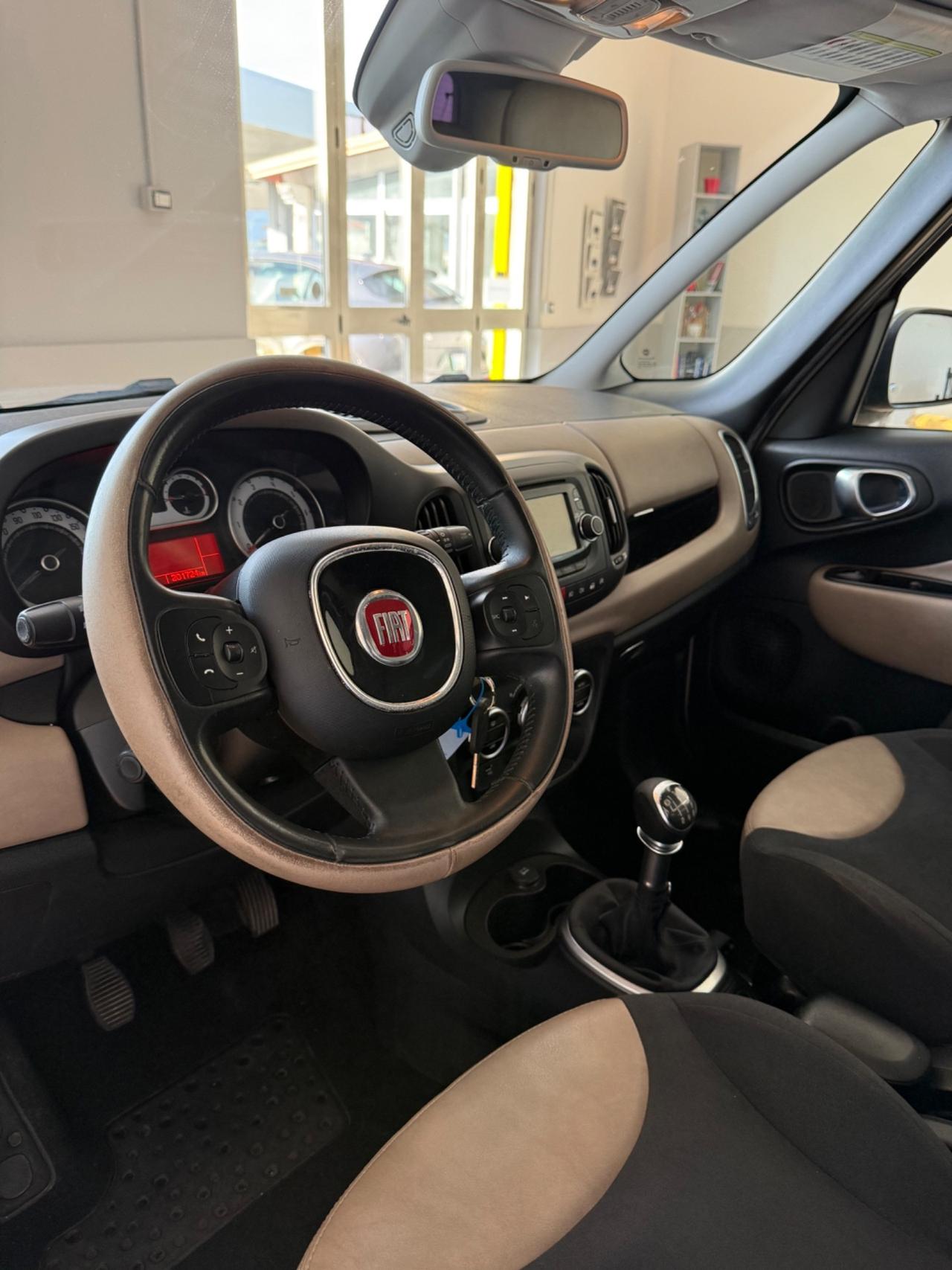 Fiat 500L 1.6 Multijet 105 CV Lounge TETTO PANORAMICO