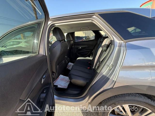 PEUGEOT 3008 BlueHDi 130 S&S EAT8 Allure