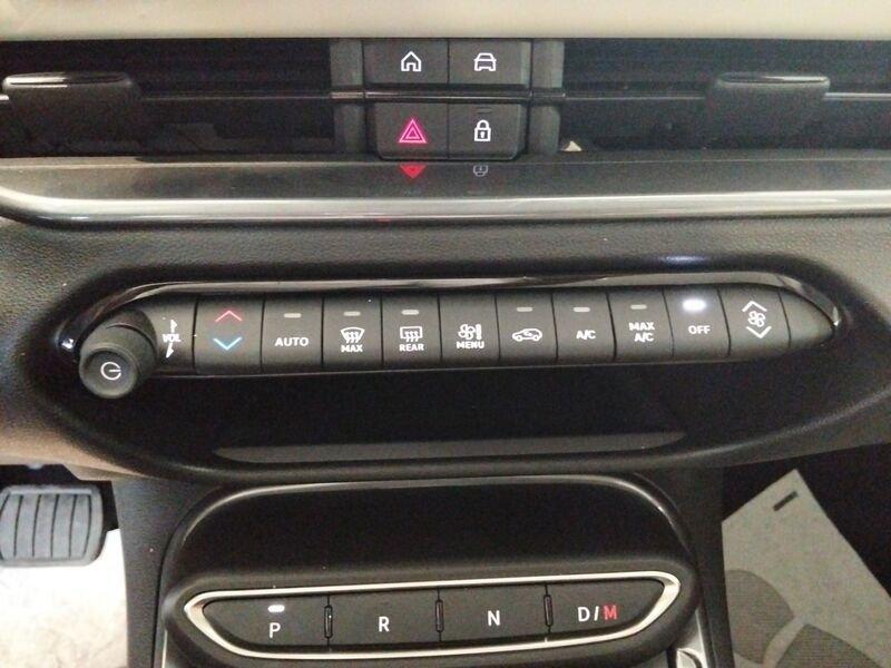 FIAT 600 (2023-->) Hybrid 110 CV DCT MHEV La Prima