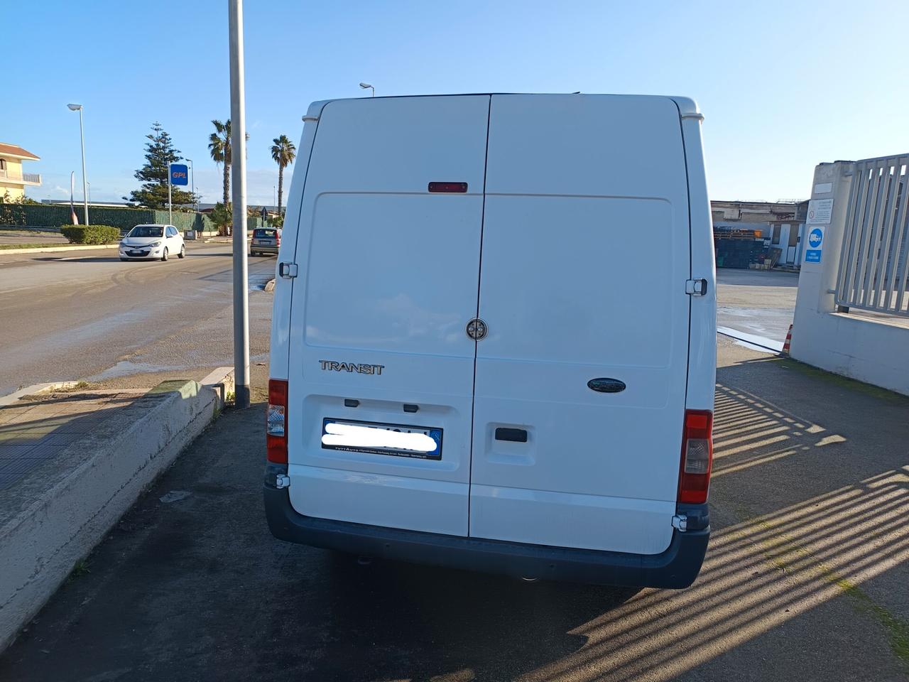 FORD TRANSIT TDCI 2.2 TETTO ALTO MOTORE NUOVO