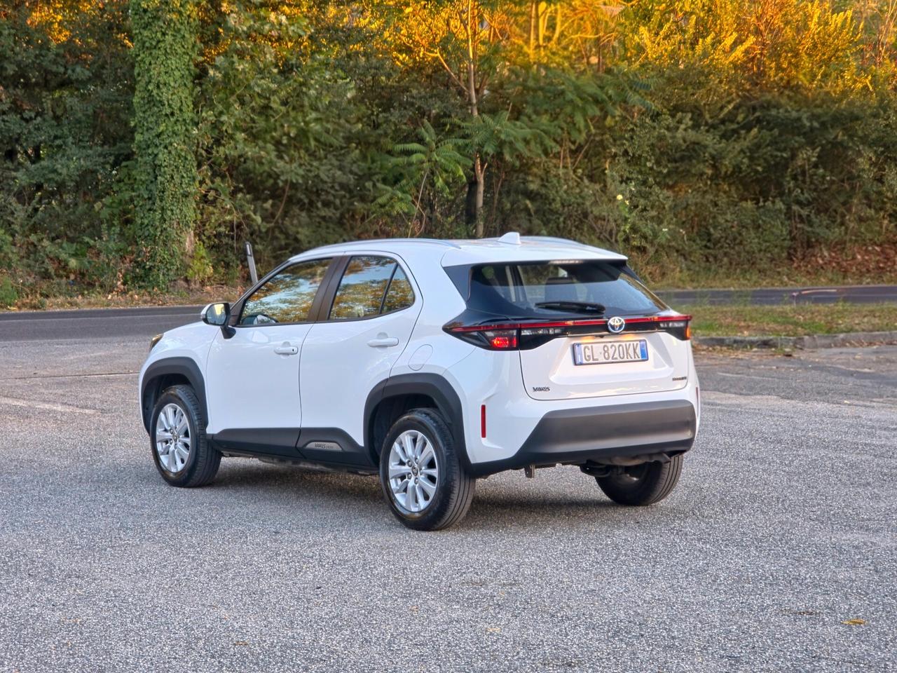 Toyota Yaris Cross 1.5 Hybrid 5p. E-CVT Business E6 Automatica NEO 2022