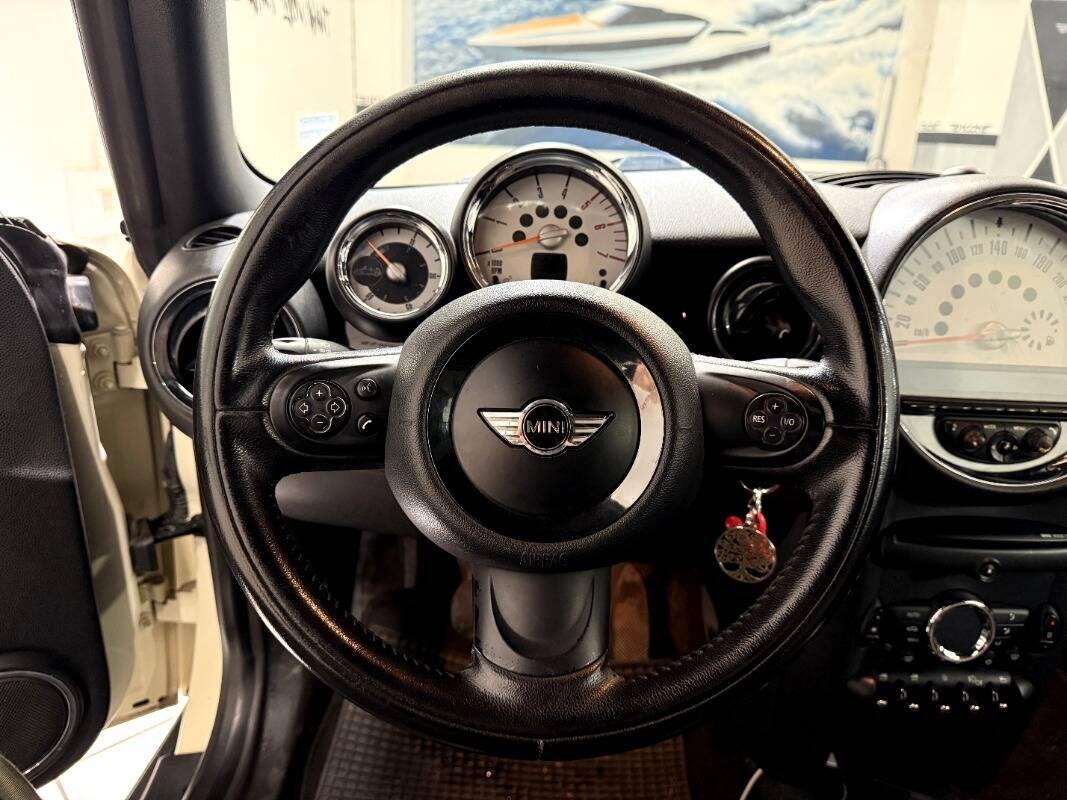 Mini Cabrio 1.6 Cooper D 112cv