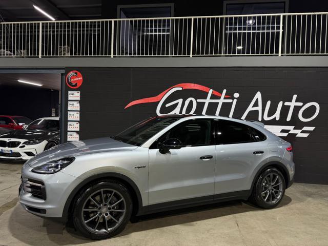 PORSCHE Cayenne 3.0 COUPE E-HYBRID UFF BONALDI 462HP