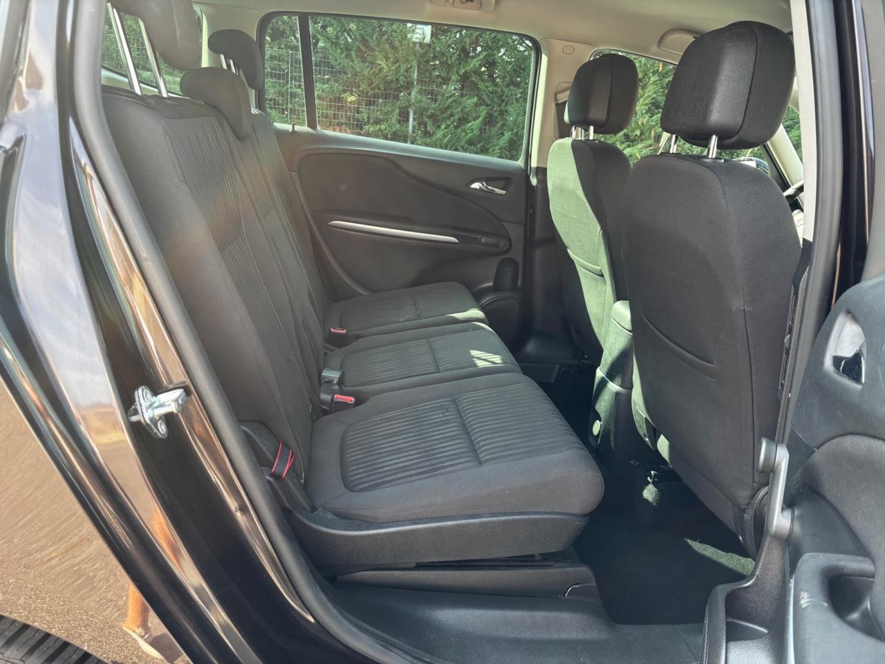 Opel Zafira Tourer 2.0 CDTi 110CV,7 POSTI, GARANZIA