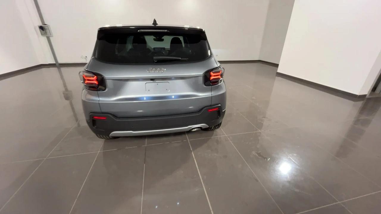 Jeep Avenger 1.2 Turbo 100 CV MHEV Summit