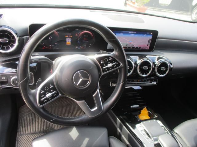 MERCEDES-BENZ A 180 d Automatic Executive