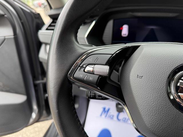 SKODA Octavia 2.0 TDI EVO SCR Wagon Executive