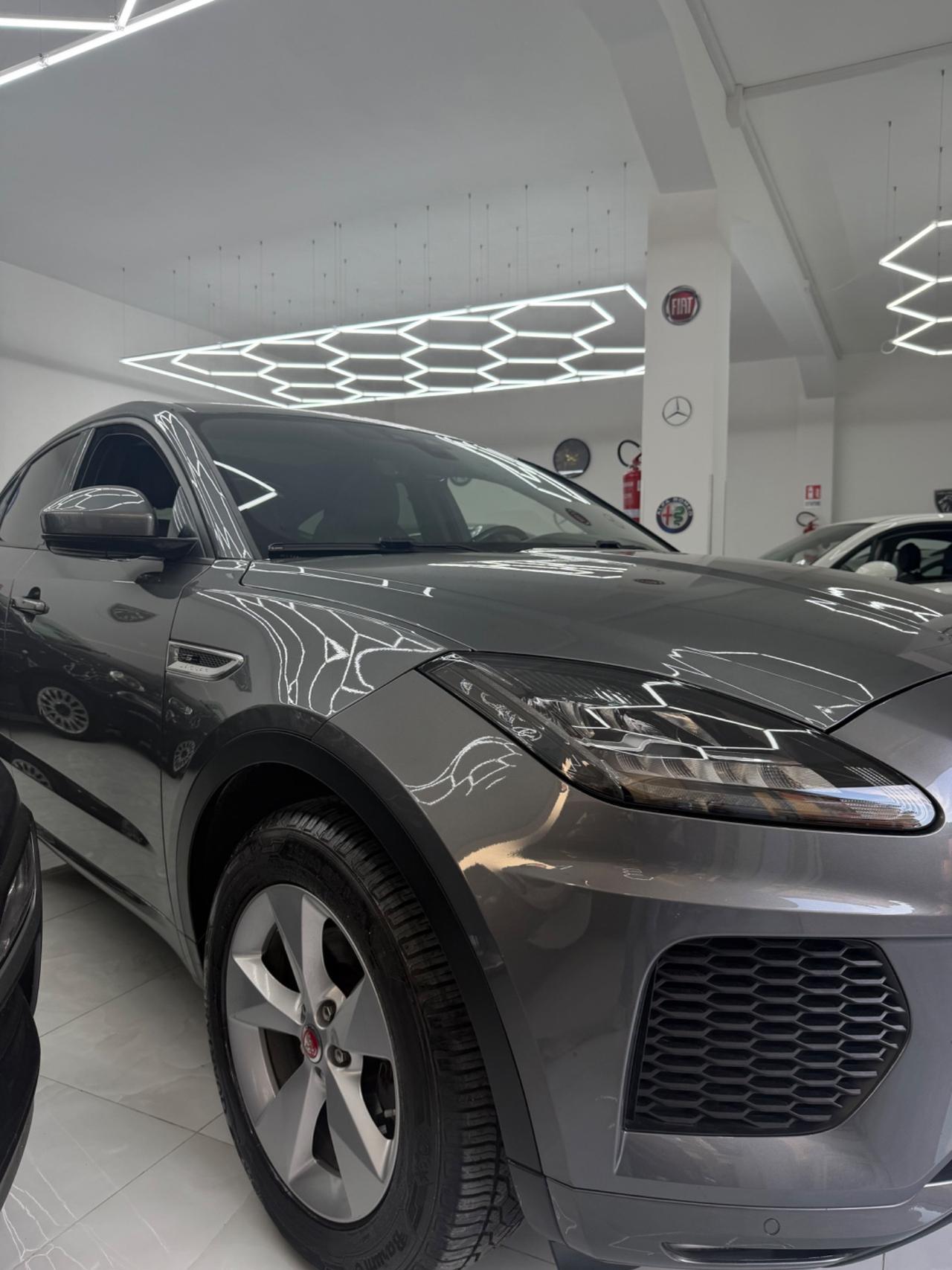 Jaguar E-Pace 2.0D 180 CV AWD aut. R-Dynamic HSE