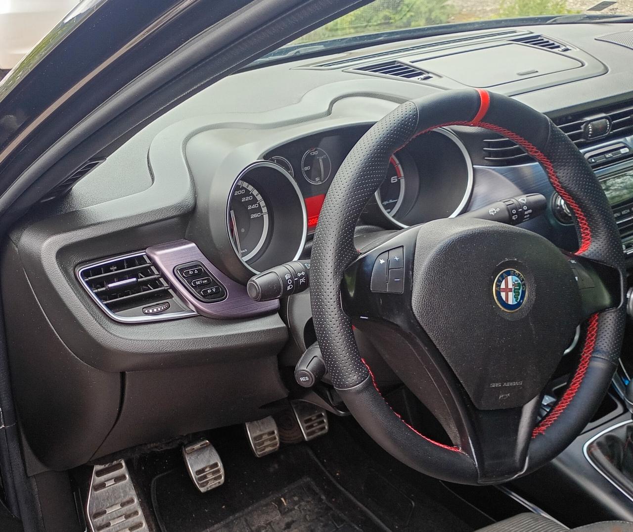 Alfa Romeo Giulietta 2.0 JTDm-2 140 CV Distinctive