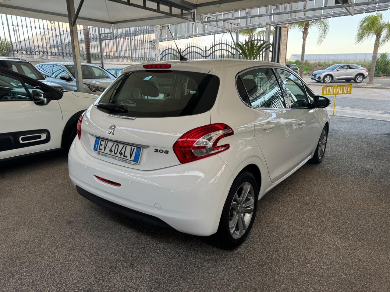 Peugeot 208 1.4 VTi 95 CV 5p. GPL Access