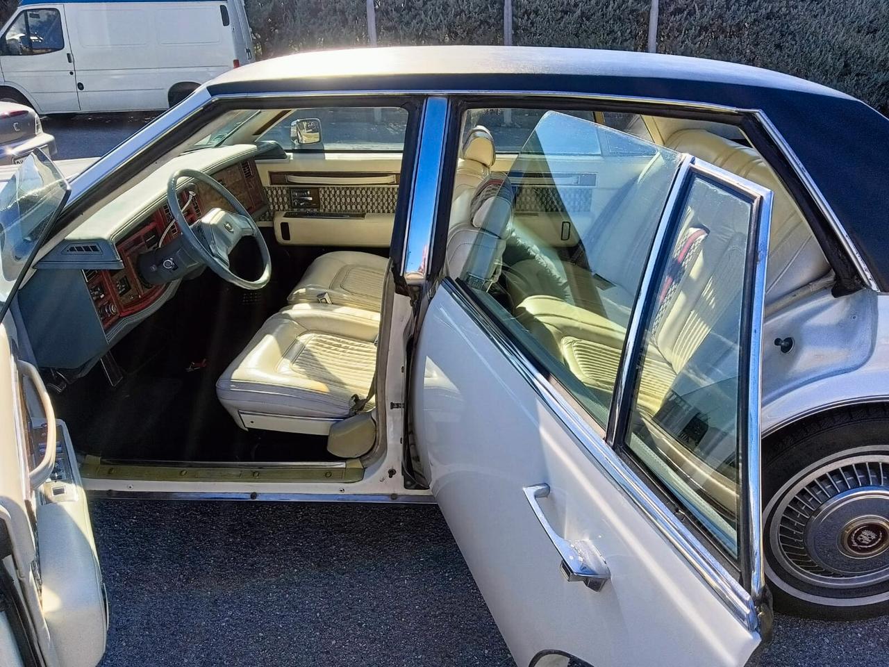 Cadillac Seville GUCCI