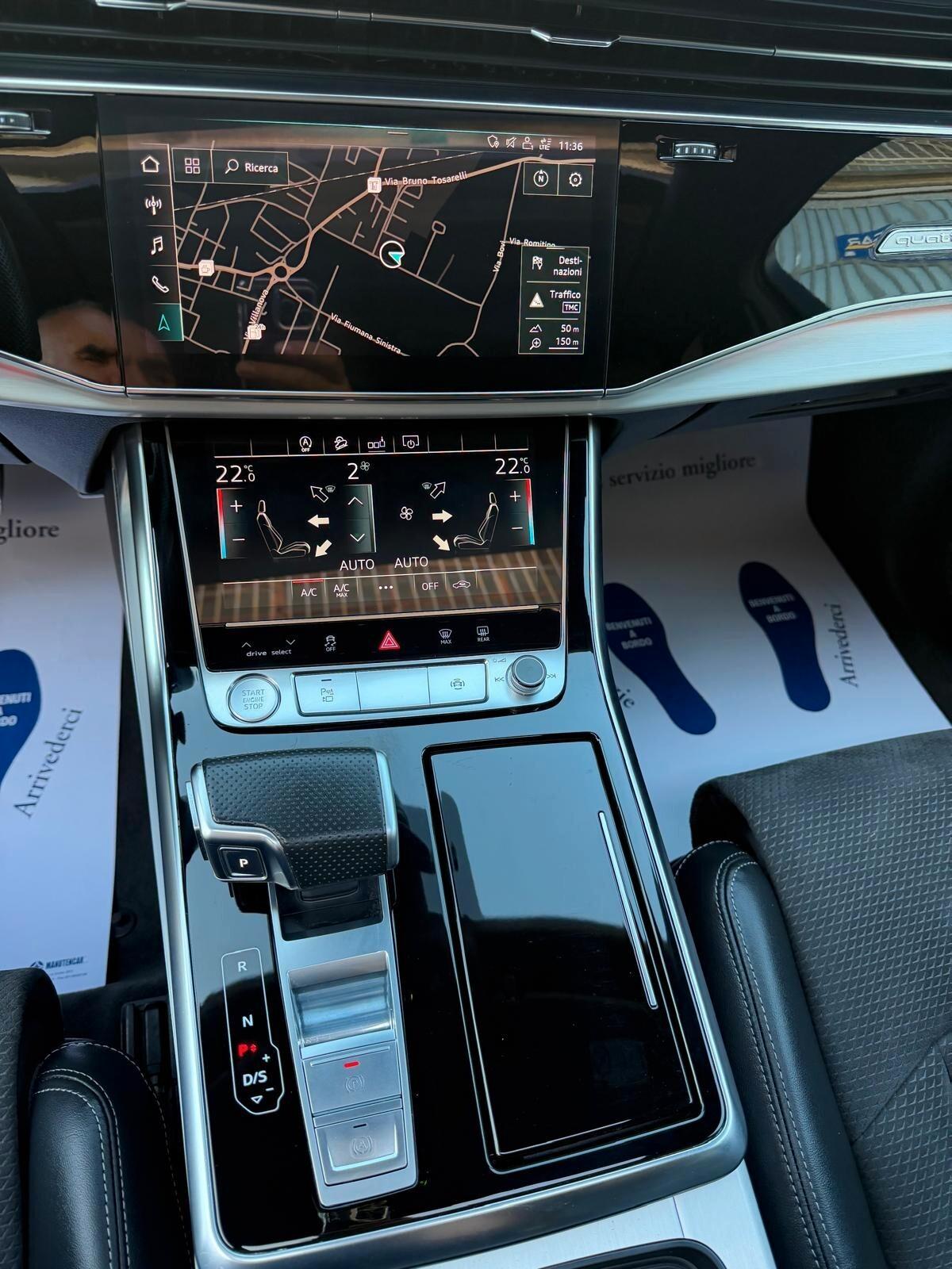 Audi Q7 45 TDI quattro tiptronic Sport Plus S-LINE EDITION 7 POSTI TETTO APRIBILE E FARI MATRIX
