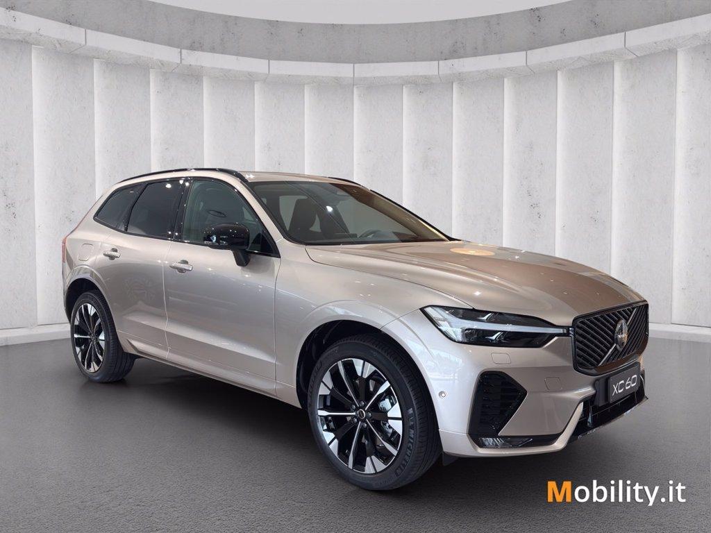 VOLVO XC60 2.0 b5 mhev Ultra Dark awd auto del 2025