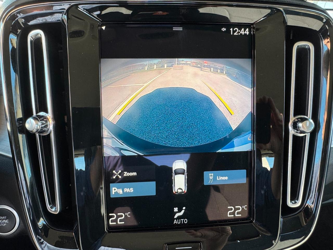Volvo XC40 T2 Geatronic Momentum Pro