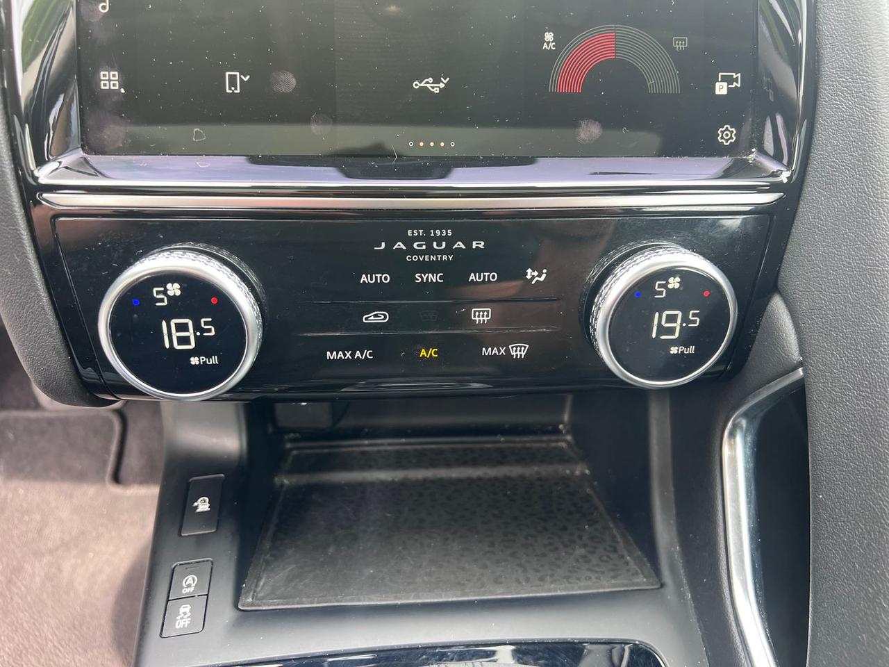 Jaguar E-Pace 2.0D R-Dynamic S MHEV #10767