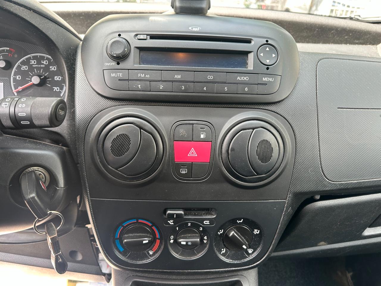 Fiat Qubo 1.4 8V 77 CV Active Natural Power