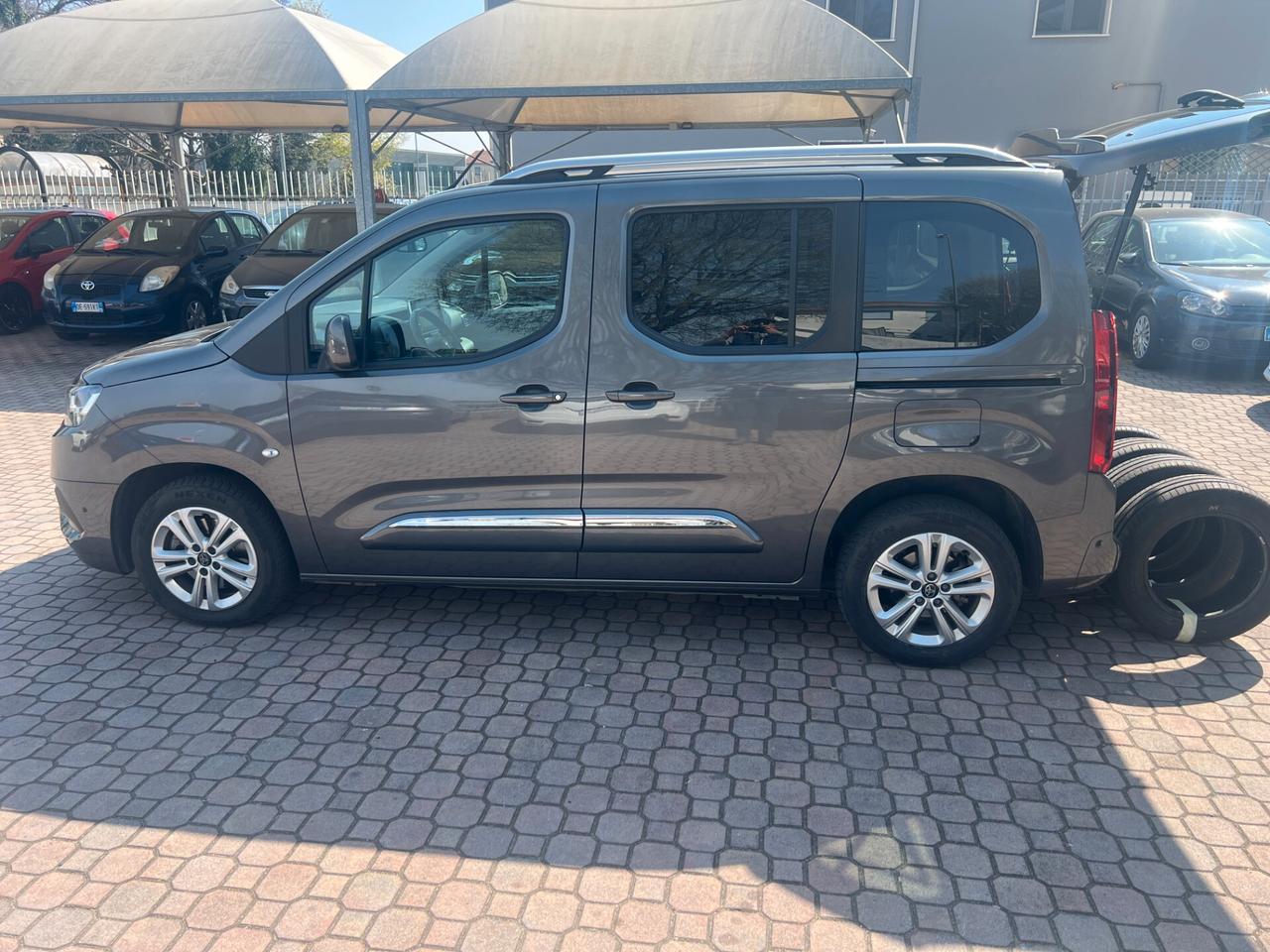 Toyota Proace Verso 1.5D L0 D Executive