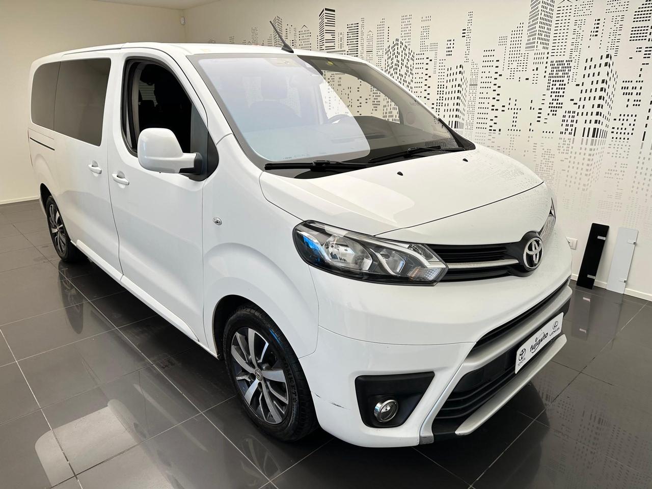 Toyota Proace Verso 2.0d 150cv S&S L1 Executive 5p