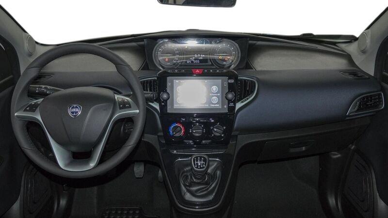 Lancia Ypsilon 1.0 Hybrid 70cv platino-PROMO