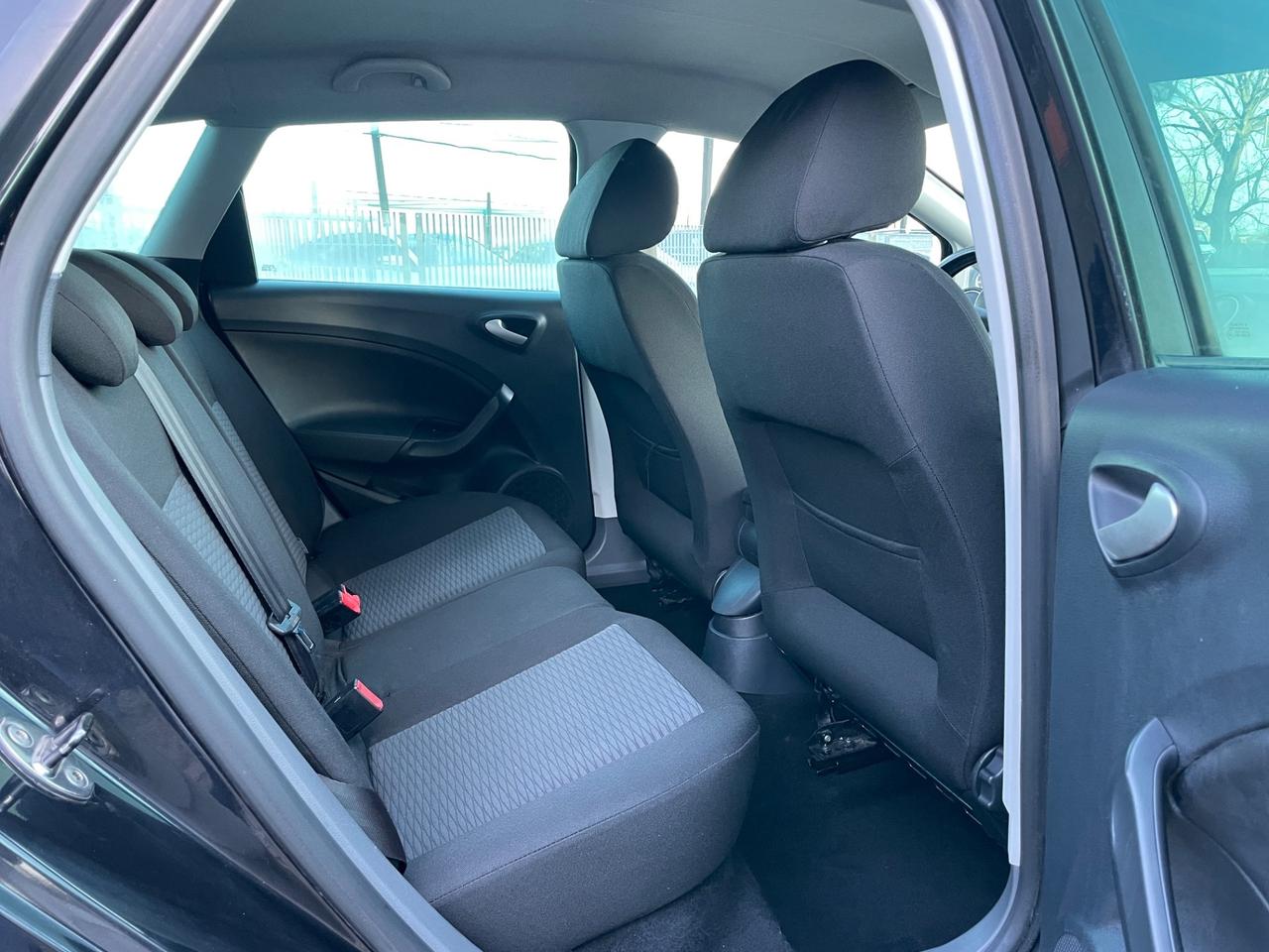 Seat Ibiza ST 1.6 TDI 105 CV CR DPF Sport