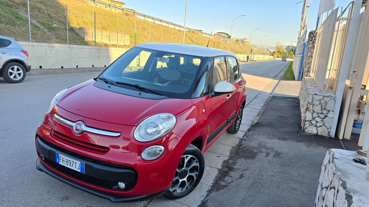 Fiat 500L 0.9 TwinAir Turbo Natural Power Lounge