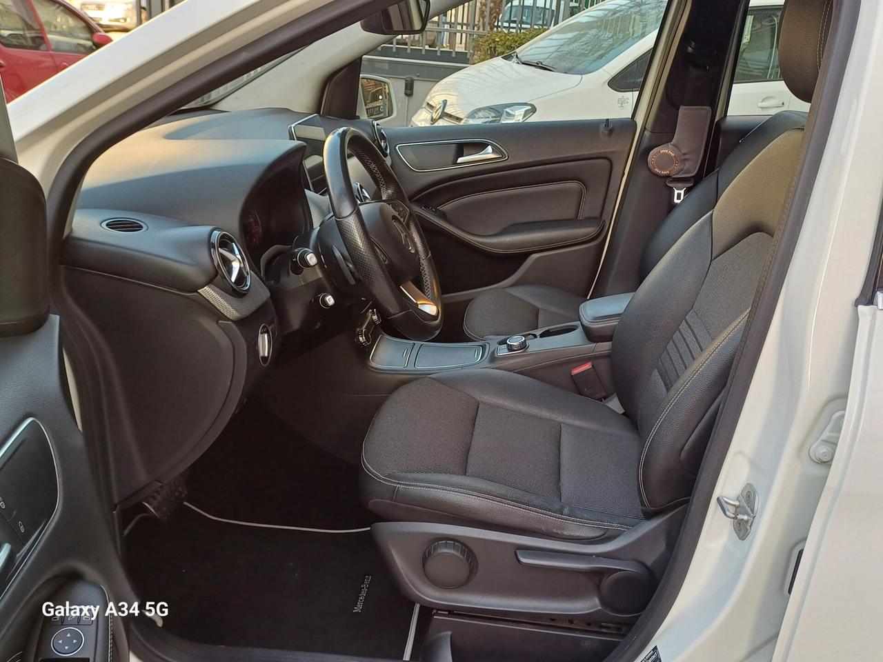 Mercedes-benz B 180 B 180 CDI Automatic Business