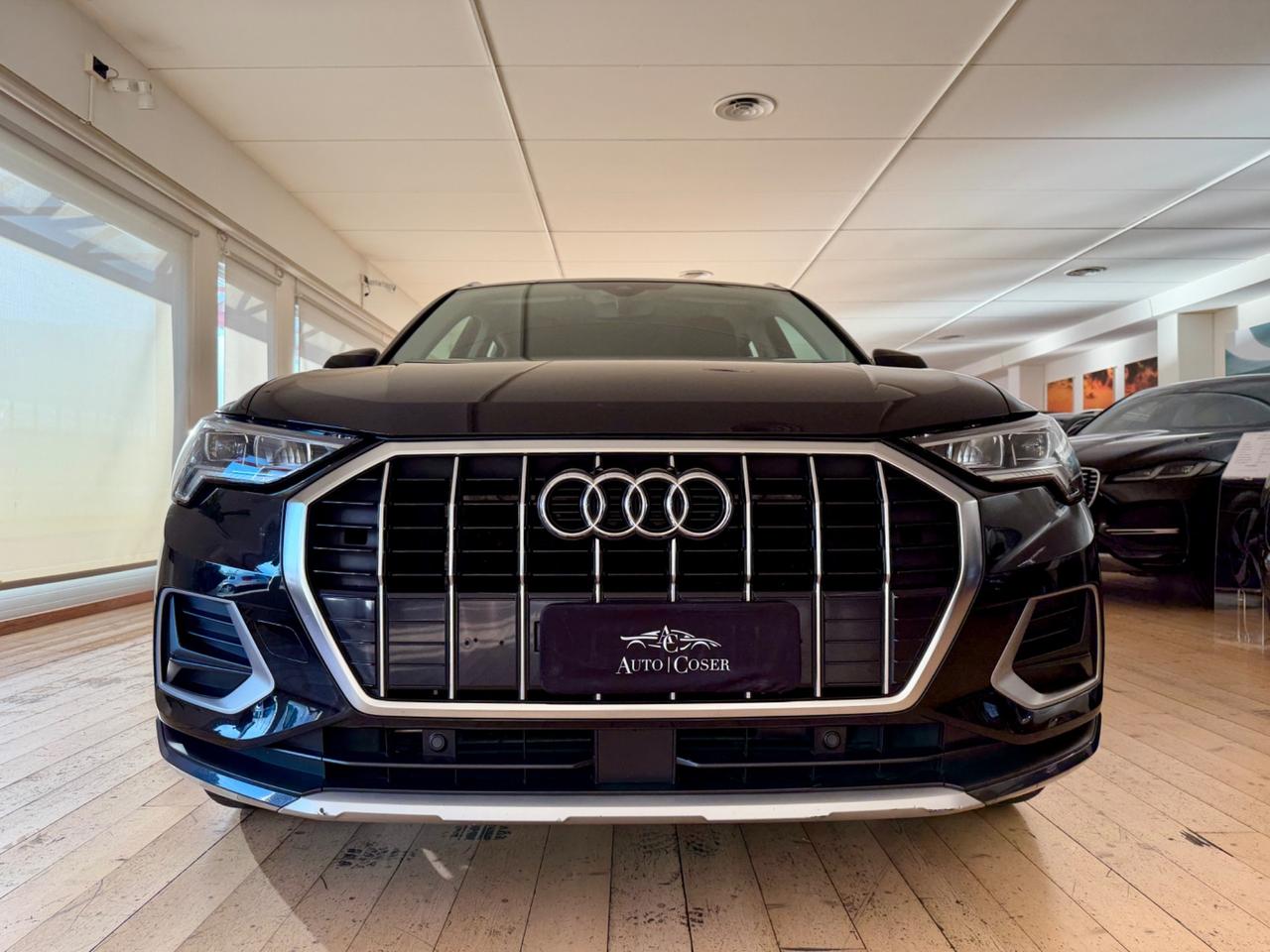 Audi Q3 35 TFSI S-LINE EDITION TOTAL BLACK GANCIOTRAINO