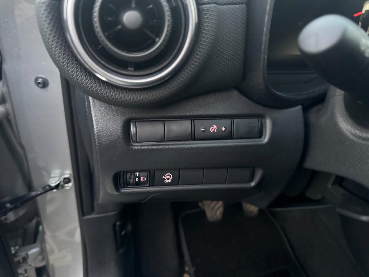 NISSAN JUKE 1.0cc DIG-T 114cv N-CONNECTA