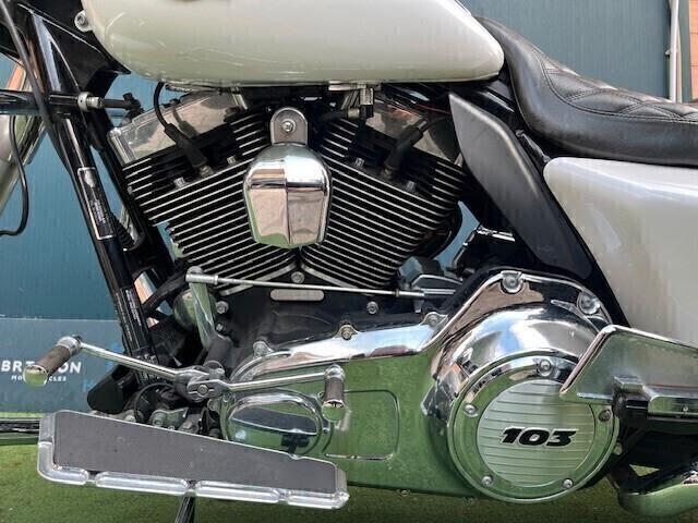 Harley-davidson FLHTCU Ultra Classic Electra Glide Abs