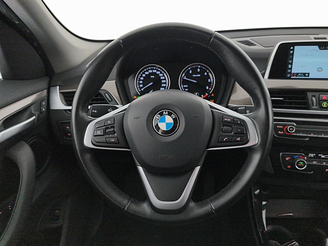 BMW X1 (F48) sDrive18d xLine
