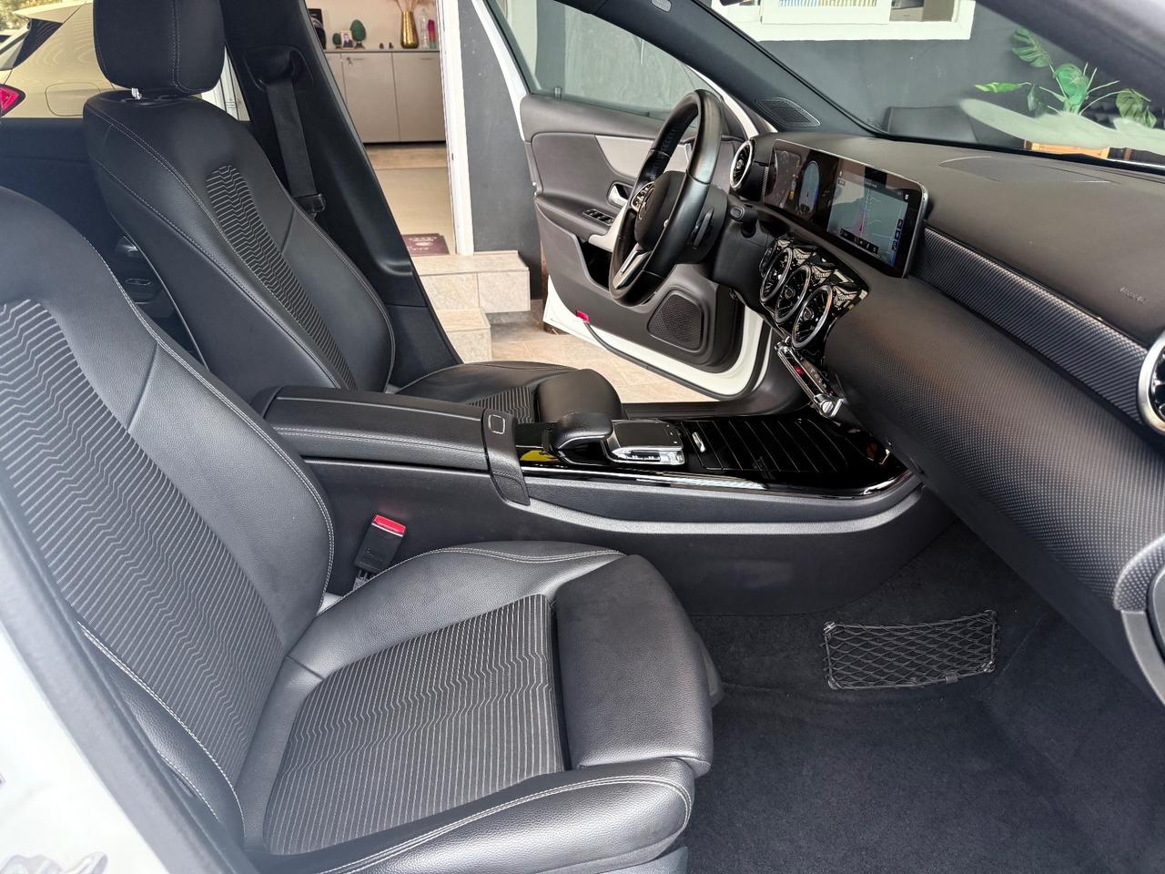 Mercedes-benz A 180 d Automatic Night Edition Pack FINANZIABILE