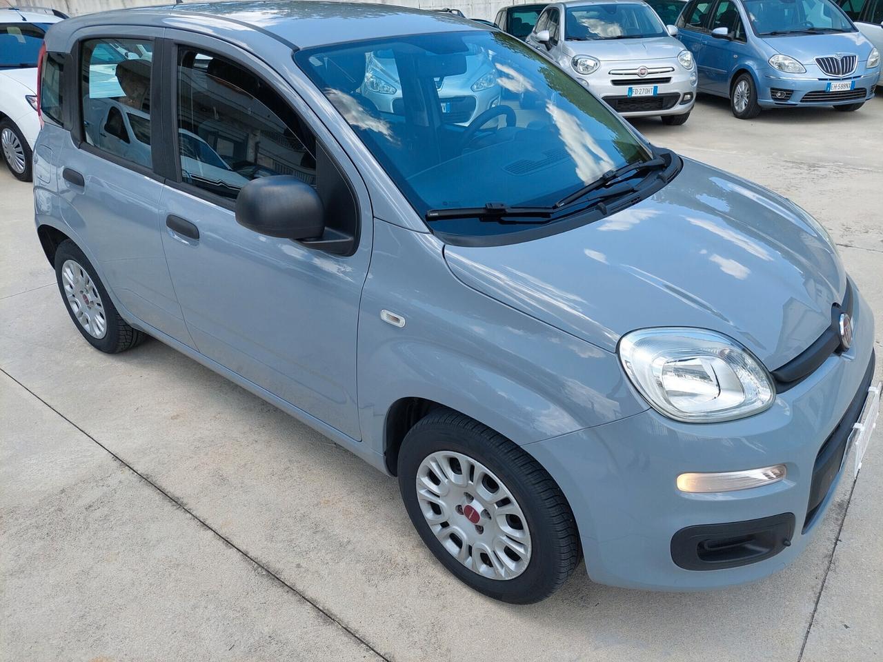Fiat Panda 1.2 Lounge 76.000KM 2018