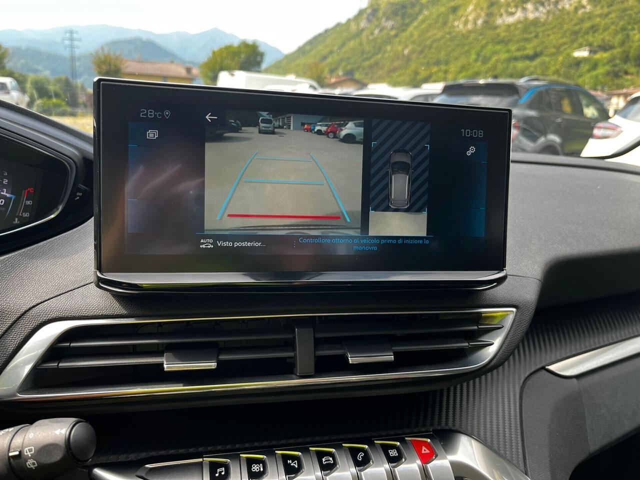 Peugeot 3008 BlueHDi 130 S&S EAT8 Business