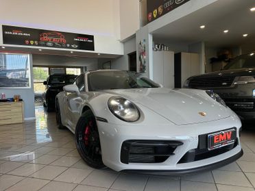 Porsche 911 Carrera 4 GTS
